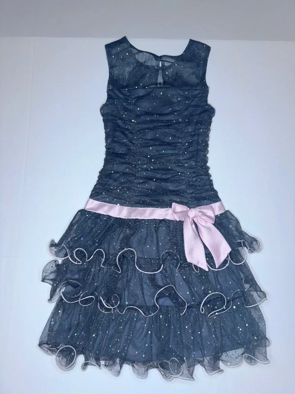 Adorable Bonnie Jean Girls Sz 12 Gray & Pink SPARKLE RUFFLE DRESS